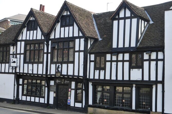 Historical Pub Walking Tour in York - Key Points