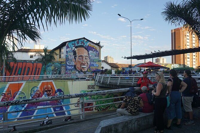 Historical Shared Tour Salsa, Graffiti & Resistance in Cali - A Deep Dive Into the Cali Salsa, Graffiti & Resistance Tour