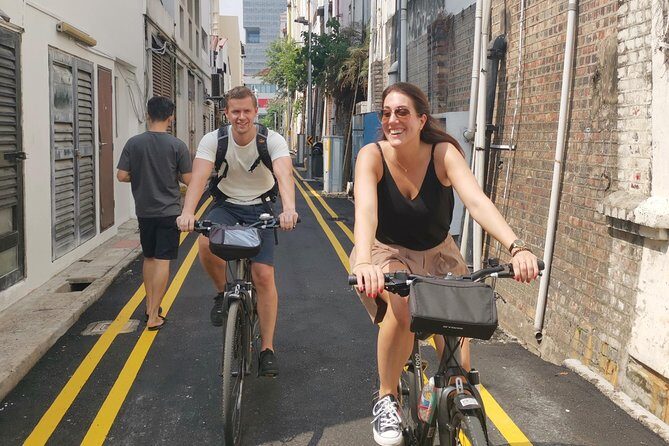 Historical Singapore Bike Tour on Full-Sized Bicycles - Key Points