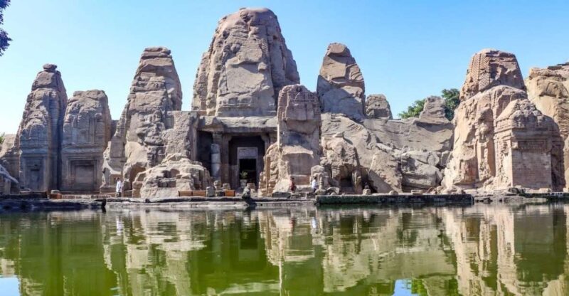 Historical Tour, Kangra fort &Rock cut temple from Dharmasla - Key Points