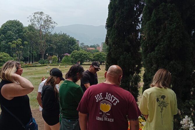 Historical Tour of Medellín and Pablo Escobar - Key Points