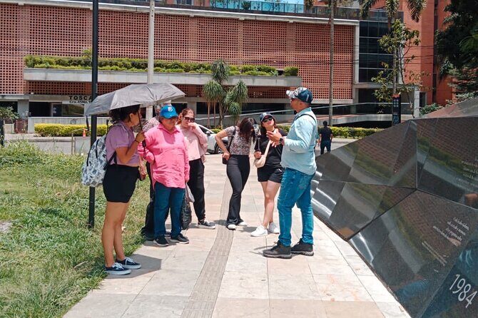 Historical Tour of Medellín and Pablo Escobar - Exploring Medellín’s Shadows and Light