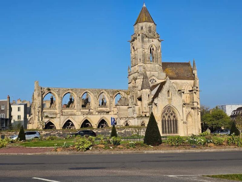 Historical walking tour - Caen Millennium Special - Visiting Saint Pierre Church