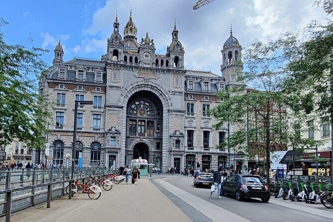 Historical Walking Tour in Antwerp Old City - Exploring Antwerp’s Old City: A Detailed Review