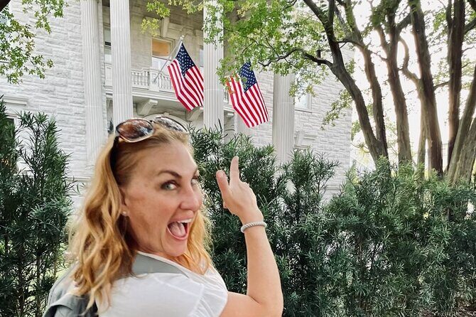 History and Architecture Walking Tour - Key Points