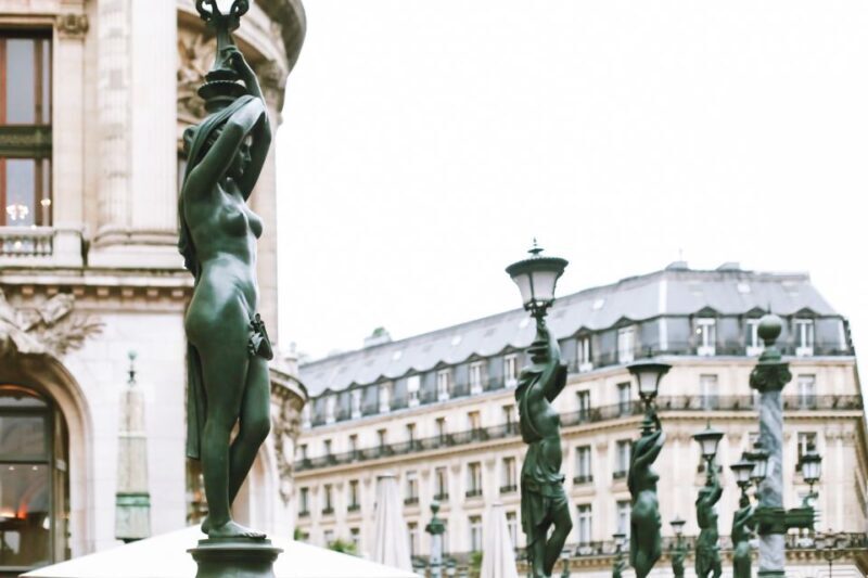 History of Paris City Center w/ Notre Dame Semi-Private 12pp - Key Points