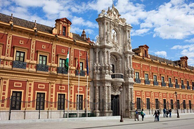 History of Women of Seville Private Tour - The Experience: What You Can Expect