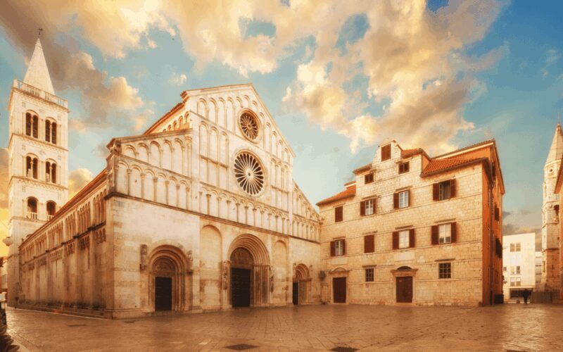 History Walking Tour in Old Center Zadar with Licenced Guide - FAQs