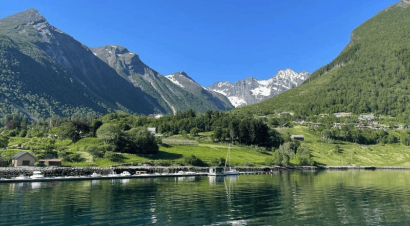 Hjørundfjord Fjord Cruise Afternoon Rountrip from Ålesund - FAQ