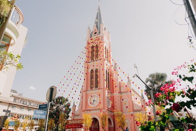 HO CHI MINH AIRPORT: Car 16s pick up  hotel (one way transfer) - FAQ