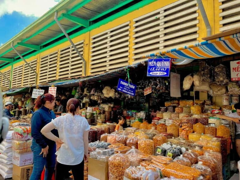 Ho Chi Minh Cafe and Shopping experience - Discover the Heart of Ho Chi Minh City with a Guided Cafe and Shopping Tour