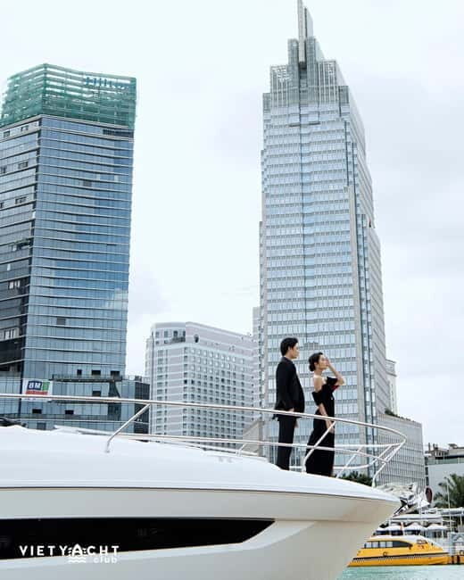 Ho Chi Minh City: Luxury Sunset Yacht Tour on Saigon River - A Detailed Look at the Experience