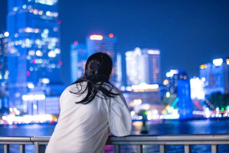 Ho Chi Minh City: Professional Portrait Photography Session - Key Points