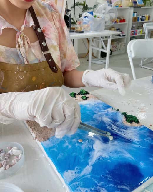 Ho Chi Minh City: Resin Art Workshop in Saigon - The Sum Up