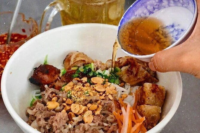 Ho Chi Minh City Street Food Cycling Private Tour By Bicycle - Key Points