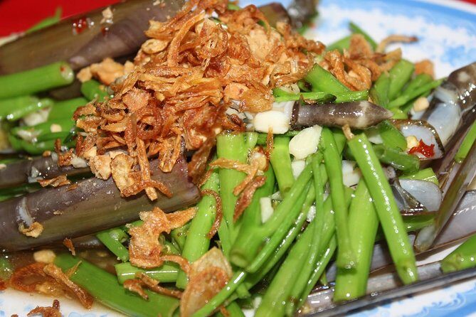 Ho Chi Minh City Street Food Tour on Motorbike - Exploring the Vibrant Streets of Saigon on Two Wheels