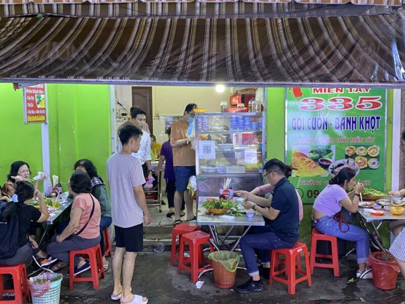 Ho Chi Minh: Eats After Dark Adventure Night Food Tour - Potential Drawbacks