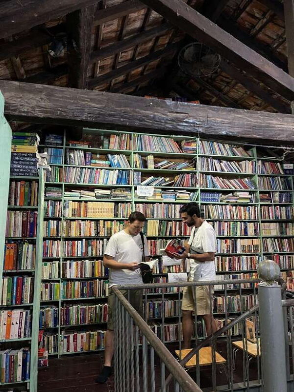 Hoa Lo Prison and Little Paris in Hanoi - Key Points