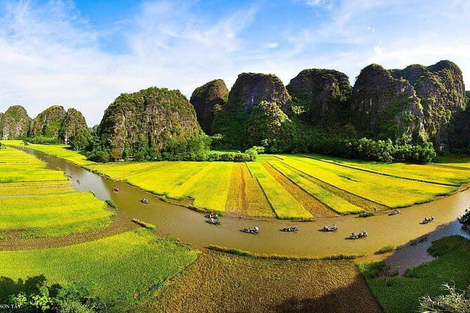 Hoa Lu - Mua Cave - Local Market -Tam Coc - Bich Dong 2days small group tour - Who Will Love This Tour?