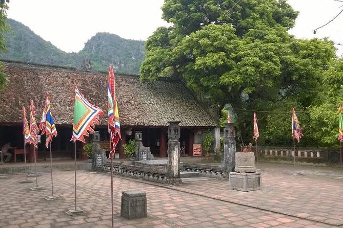 Hoa Lu - Tam Coc boat Trip and Mua Cave - Who Will Love This Tour?