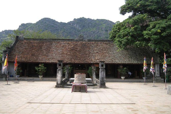 Hoa Lu - Tam Coc boat Trip and Mua Cave - FAQ