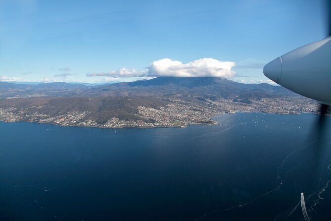 Hobart 1-Hour Learn to Fly Experience - FAQs