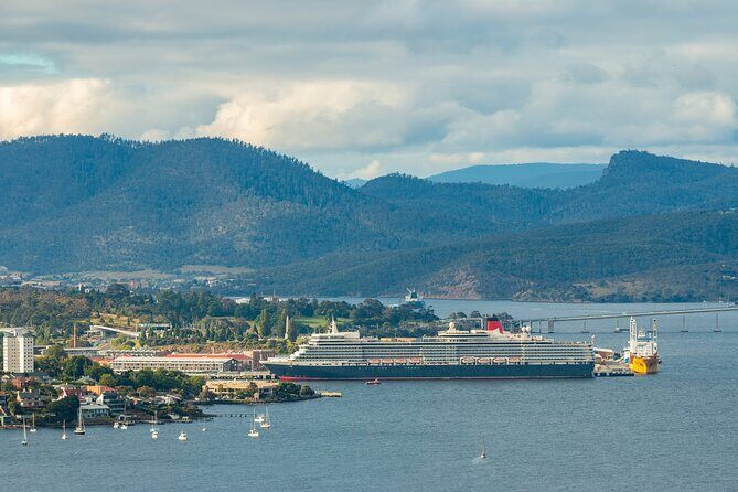 Hobart Shore Excursion: Hobart Attractions Bus - Key Points
