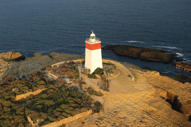 Hobart Sightseeing Cruise including Iron Pot Lighthouse - Who Should Consider This Tour?
