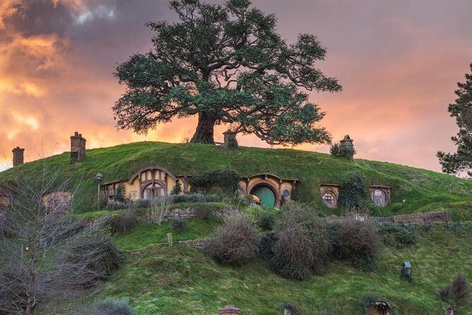 Hobbiton Movie Set Tour from Auckland - Hobbiton Movie Set Tour from Auckland: A Detailed Look
