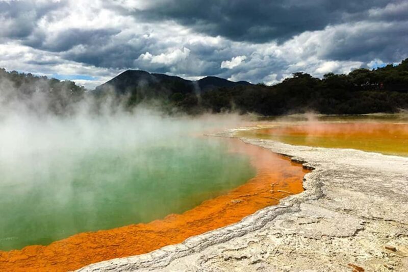 Hobbiton, Waitomo, Rotorua & Taupo 2-Day Tour from Auckland - Key Points