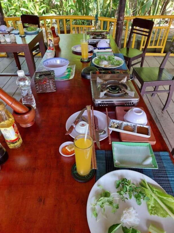 Hoi An: Basket Boat and Farming and Cooking Class in Tra Que - A Closer Look at the Experience