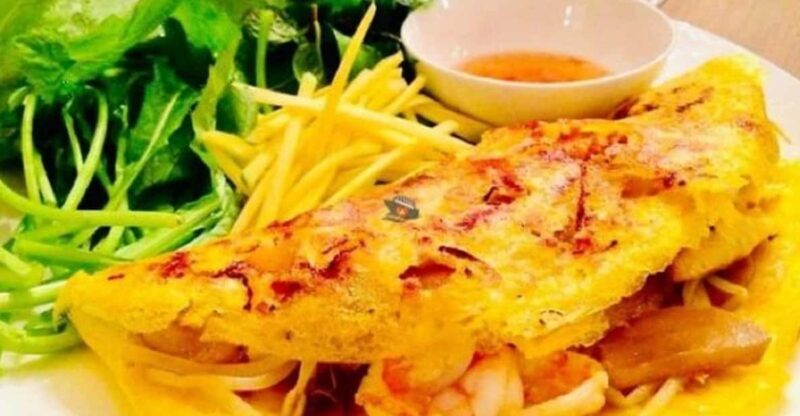 Hoi An City TourBoat RideRelease Flower Lantern on river - Exploring Hoi An with a Local Touch