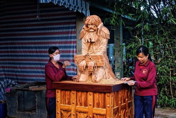 Hoi An Experience 3 Hours Wood Carving Class with Local Artist - A Closer Look at the Experience