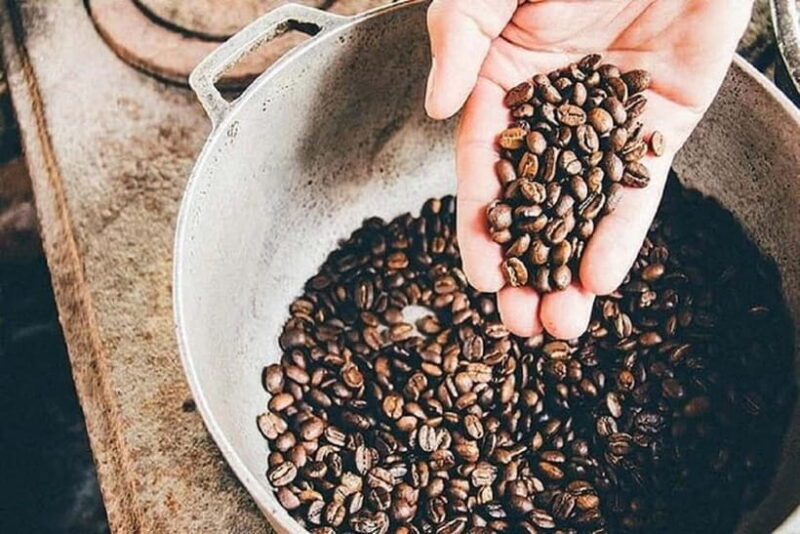 Hoi An Fishing Boat Tour/Ceramic-Lantern-Hand Fan-Cafe Class - The Value of the Tour