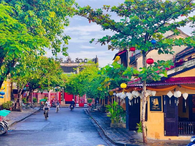 Hoi An: Guided Tour of Town and Fish Market with Breakfast - FAQ