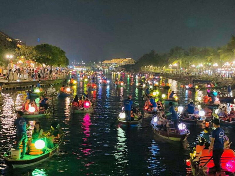 Hoi An: Hoai River Boat Ride with Flower Lantern Release - A Detailed Look at the Hoi An River Lantern Experience