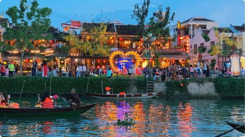 Hoi An: Hoai River Boat Trip by Night with Release Lantern - Practical Tips for Visitors