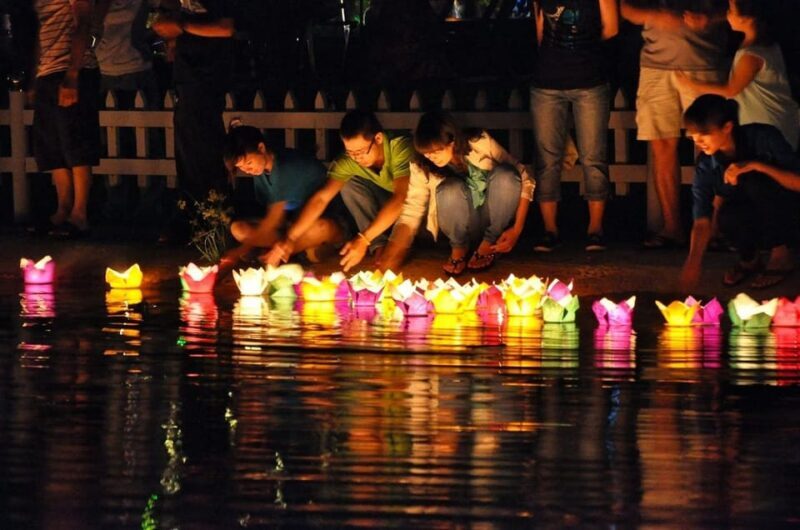 Hoi An: Hoai River Night Boat Trip and Floating Lantern - Key Points