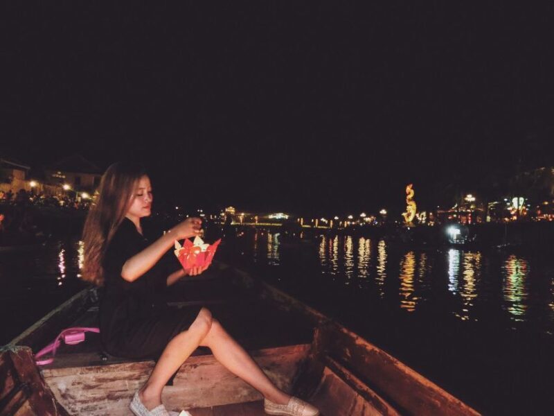 Hoi An: Hoai River Night Boat Trip and Floating Lantern - FAQ