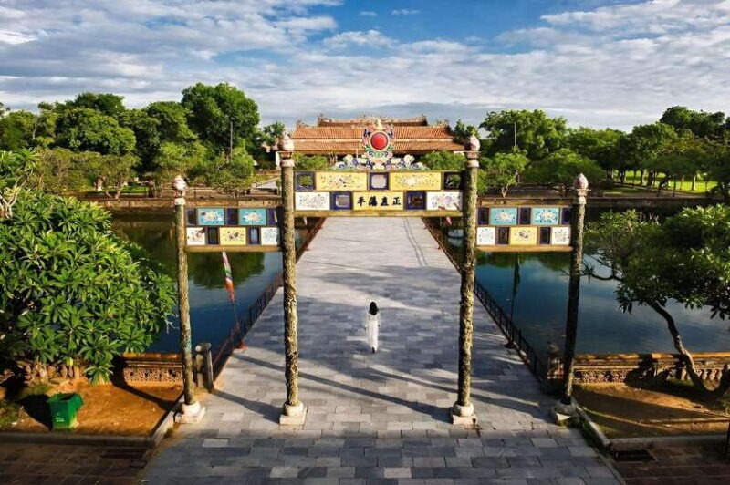 Hoi An: Hue Transfer stop An Bang Ghost town, Hai Van Pass - The Sum Up
