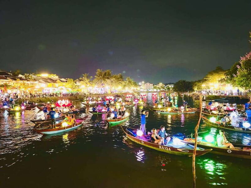 Hoi An: Lantern Boat Ride on the Hoai River - An In-Depth Look at the Lantern Boat Ride Experience