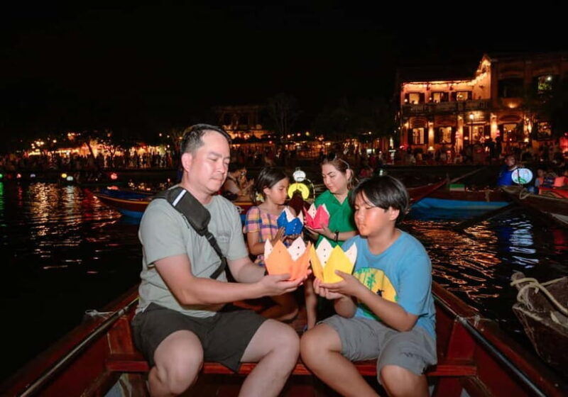 Hoi An : Making Lantern Class With Lantern Boat Trip. - Key Points