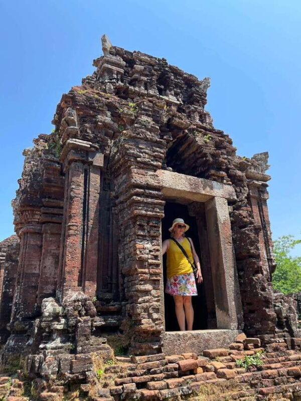 Hoi An: My Son Ruins; Bus-Boat-Cultural Show-Lunch-Guide - FAQ