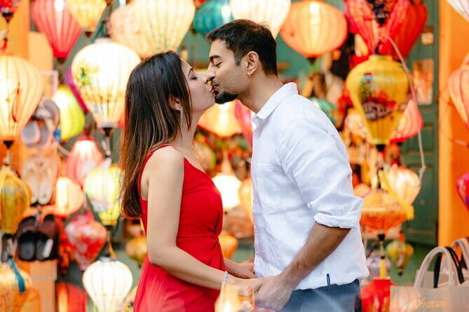 Hoi An Pre Wedding Standard Package - Hoi An Pre Wedding Standard Package: An Authentic and Romantic Photoshoot Experience