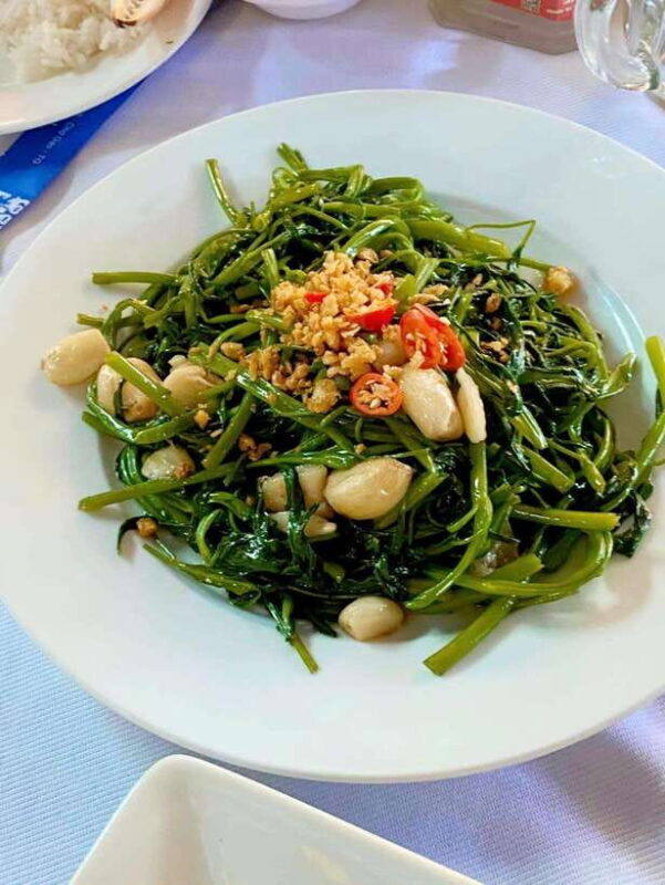 Hoi An seafood, tropical fruits tasting and making lantern. - FAQ