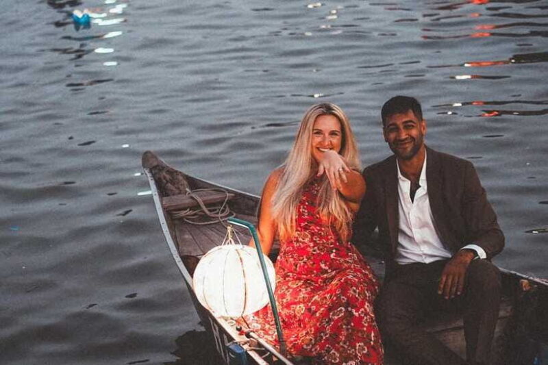 Hoi An: Sunset Boat Proposal & Couple Photoshoot Tour - Who Is This Tour Best For?