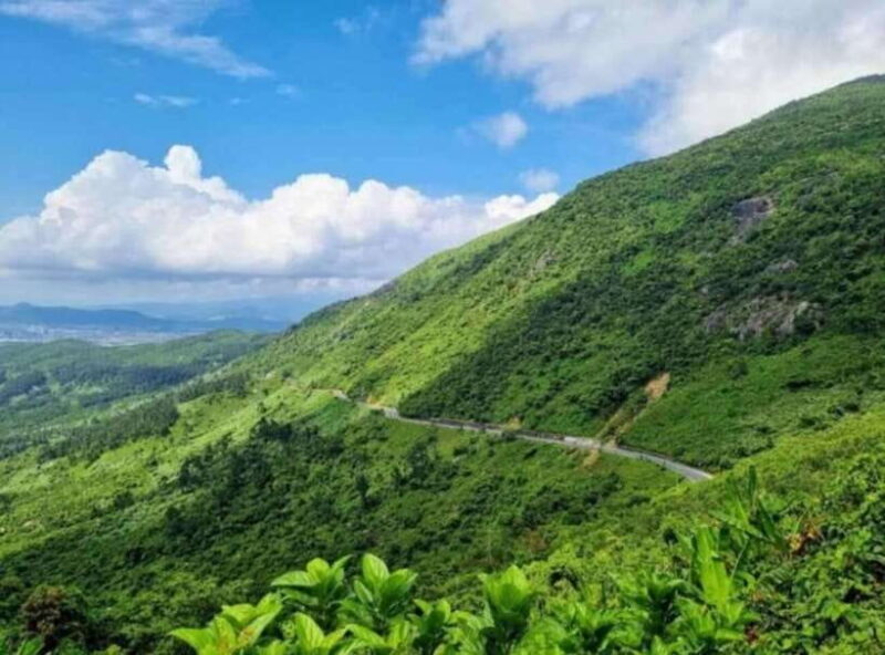 Hoi An To Hue via Hai Van Pass & Sightseeing by Easy Rider - Visiting the Marble Mountains