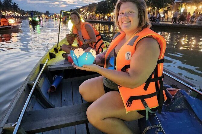 Hoi An walking City- Night Market -Riverboat Ride (4-5 Hours) - What Makes This Tour Stand Out?