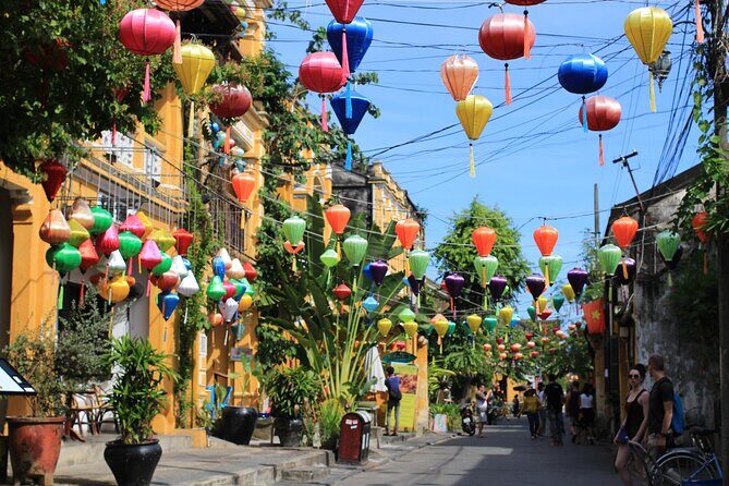 HoiAn Walking Tours Night market, Colourful Lanterns, Boat Ride - Who Would Love This Tour?