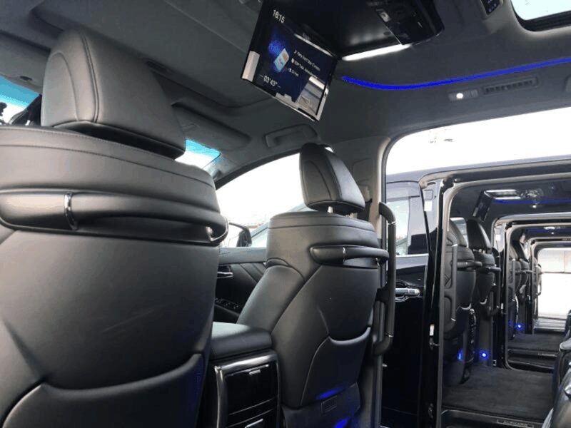 Hokkaido 10-hour chartered day tripFurano - Who Will Love This Experience?